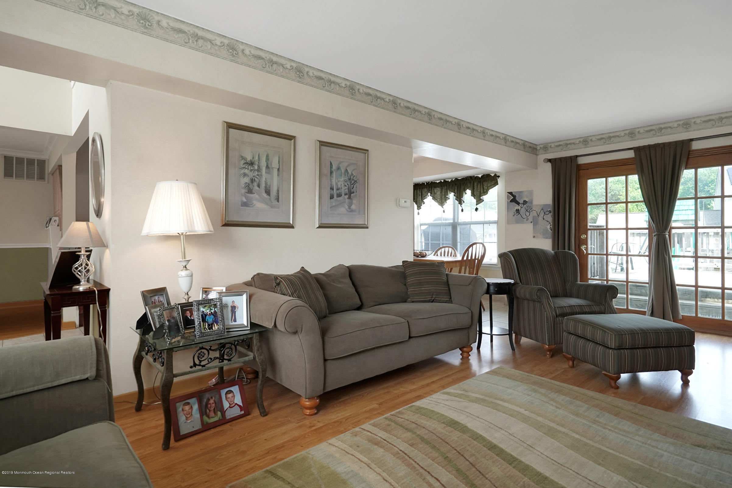 11 Shadow Ridge Court Howell, NJ 07731 - Photo 9 of 29 DSC02479