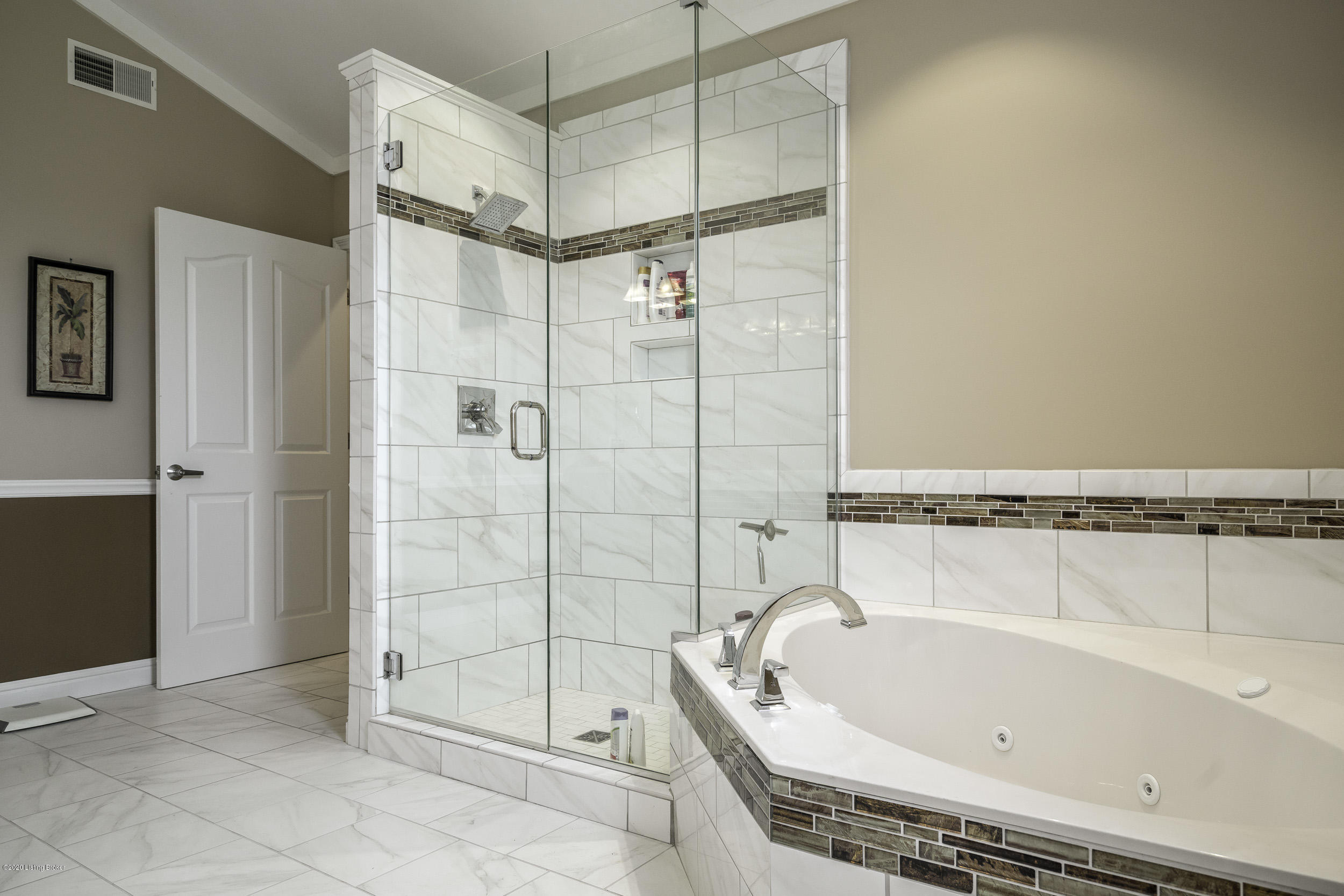 5525 Beth Road Louisville, KY 40219 - Photo 42 of 83 5525 Beth Rd-57