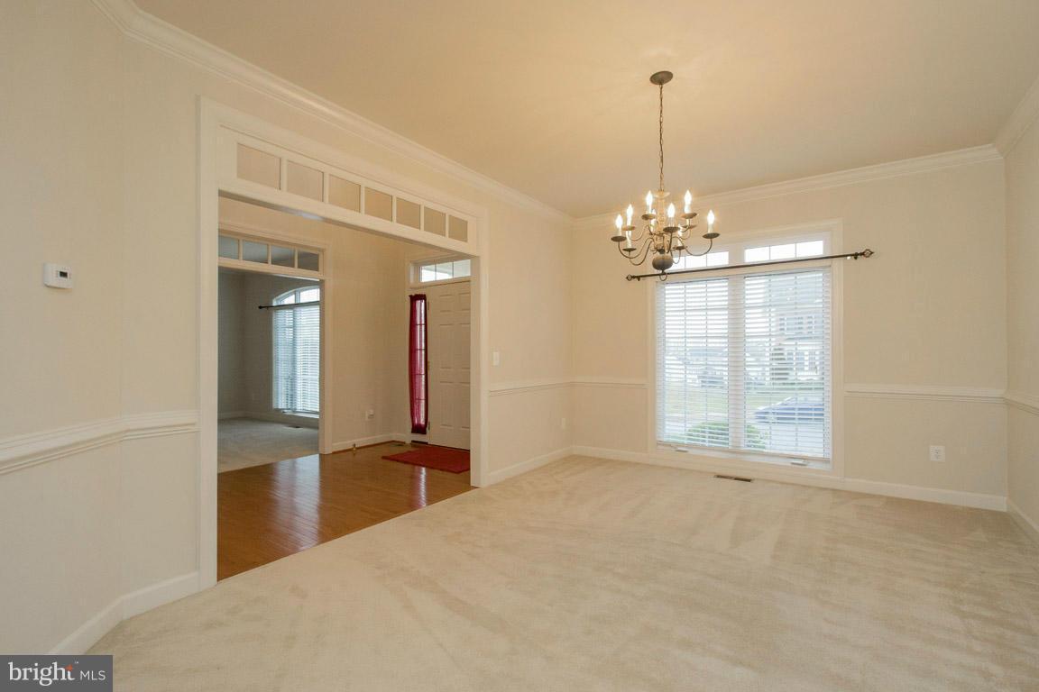 18479 Kerill Road Triangle, VA 22172 - Photo 11 of 30 Dining Room