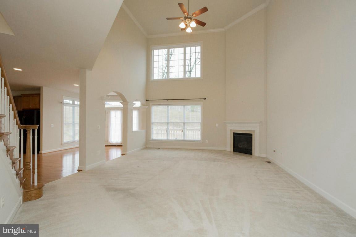 18479 Kerill Road Triangle, VA 22172 - Photo 5 of 30 Family Room