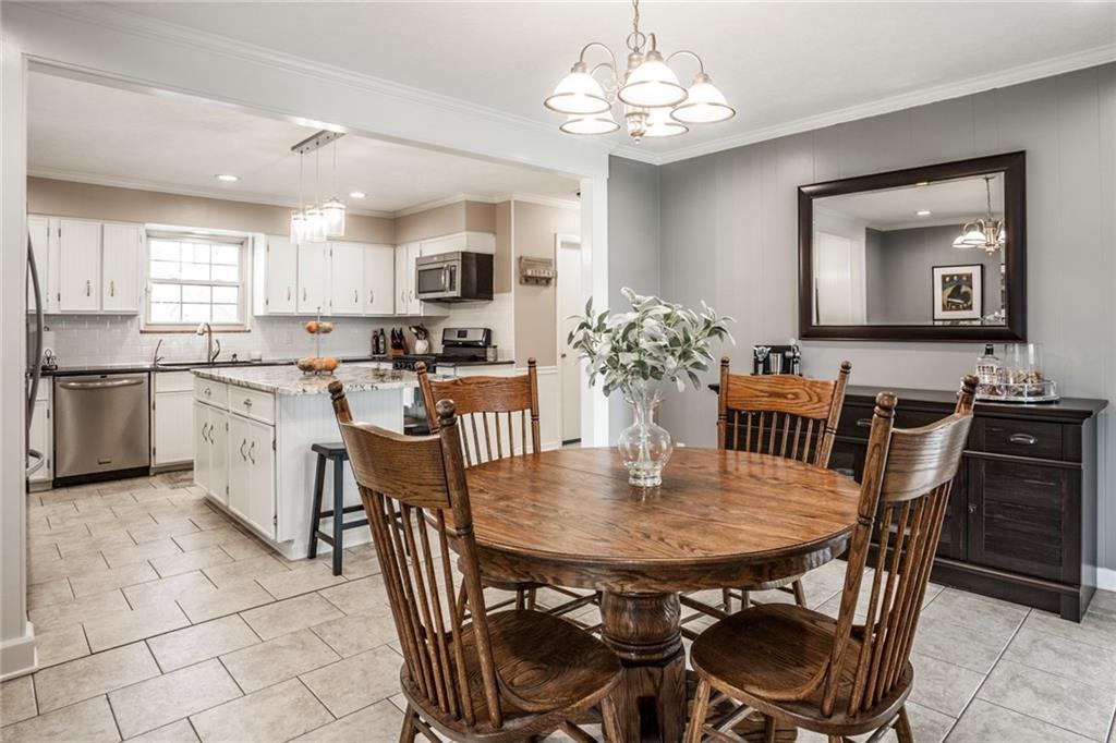 5926 Wexford Road Indianapolis, IN 46220 - Photo 15 of 43 Gallery Image 15