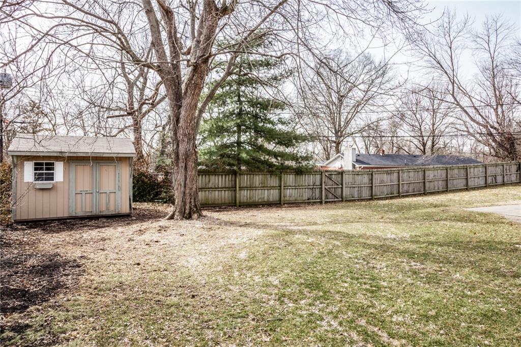 5926 Wexford Road Indianapolis, IN 46220 - Photo 36 of 43 Gallery Image 36