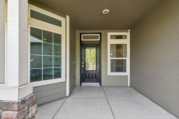 $514,000 | 7233 West San Carlos Avenue, Fresno, CA 93723
