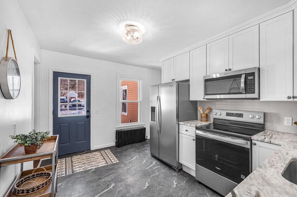 16 Maple Street Wilbraham, MA 01095 - Photo 6 of 38