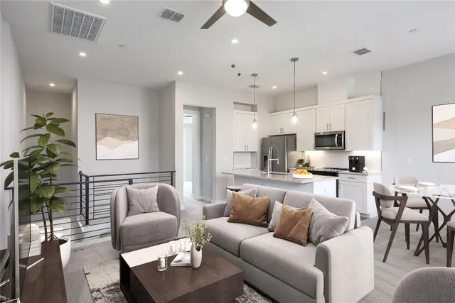 $2,280 | 12001 Vista Parke Drive, Unit 504, Austin, TX 78726