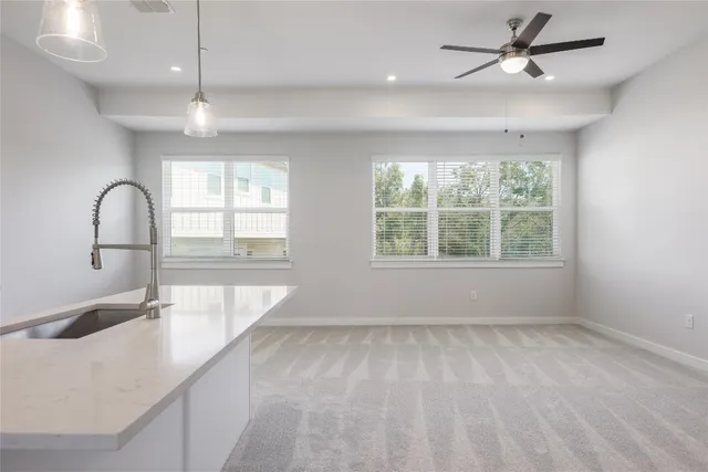 $2,280 | 12001 Vista Parke Drive, Unit 504, Austin, TX 78726