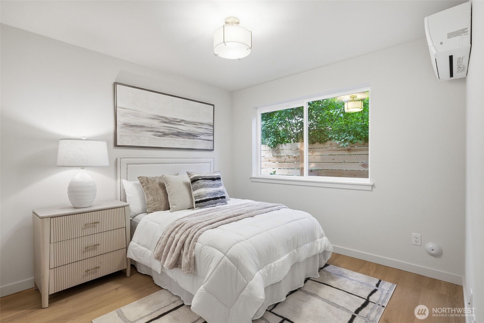 9725 Evanston Avenue North Seattle, WA 98103 - Photo 34 of 40