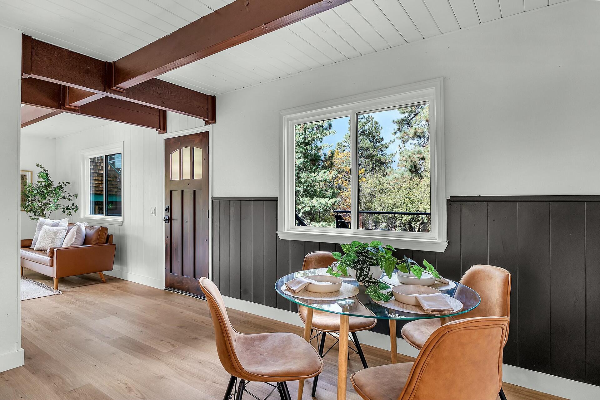 52895 Cedar Drive Idyllwild, CA 92549 - Photo 13 of 44 Dining Area