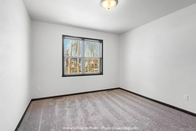 $384,900 | 1926 Huffcutt Lane, Waupaca, WI 54981