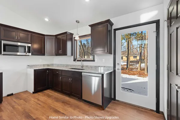 $369,900 | 1926 Huffcutt Lane, Waupaca, WI 54981