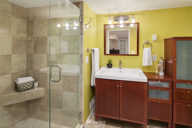 $770,000 | 3002 32nd Avenue West, Seattle, WA 98199