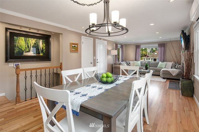 $770,000 | 3002 32nd Avenue West, Seattle, WA 98199