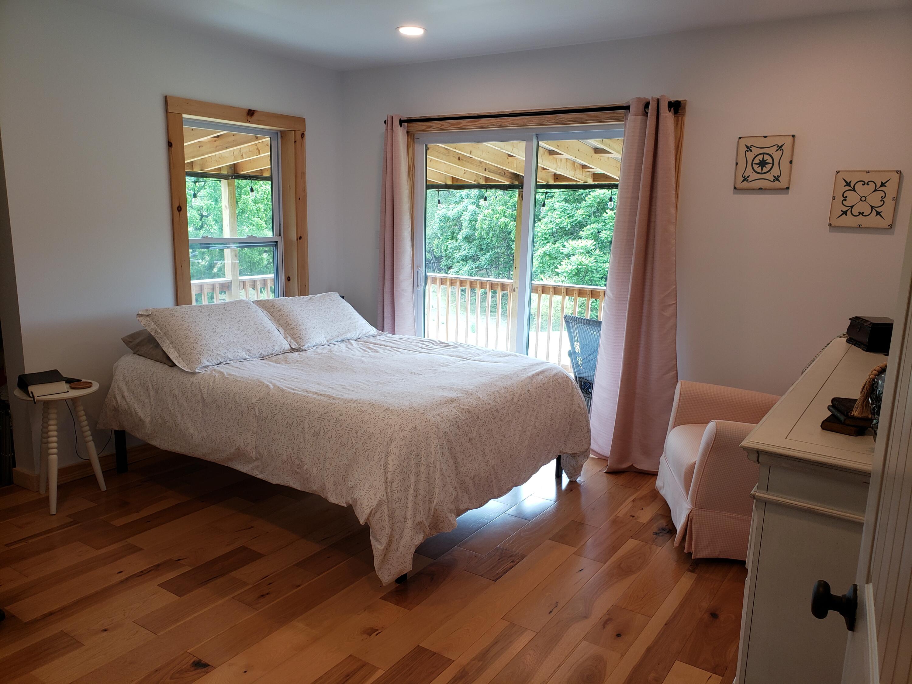 1073 Edgehill Road Montvale, VA 24122 - Photo 23 of 34 master bedroom