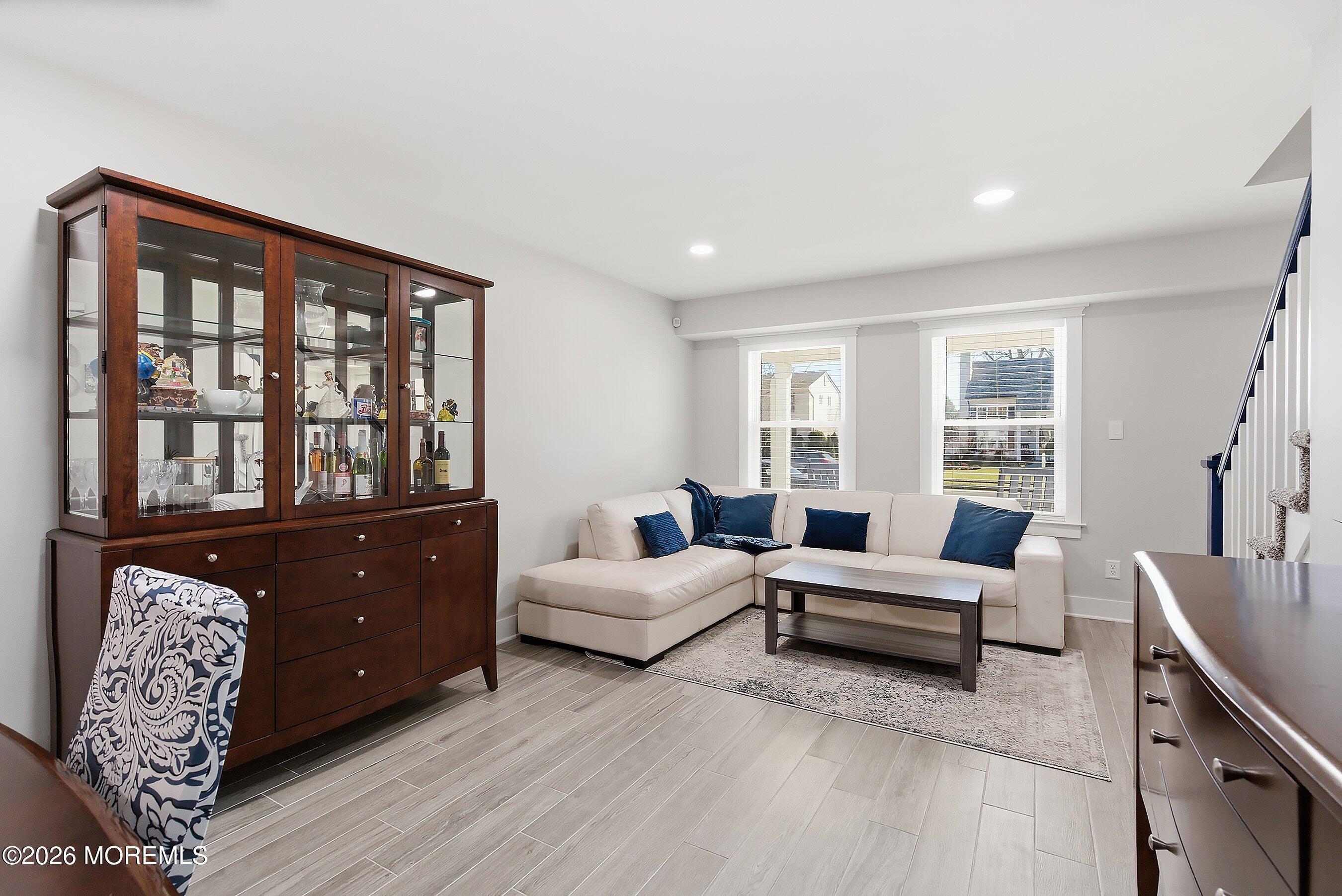 16 Snowdrift Lane Howell, NJ 07731 - Photo 15 of 47 10-Living 1B