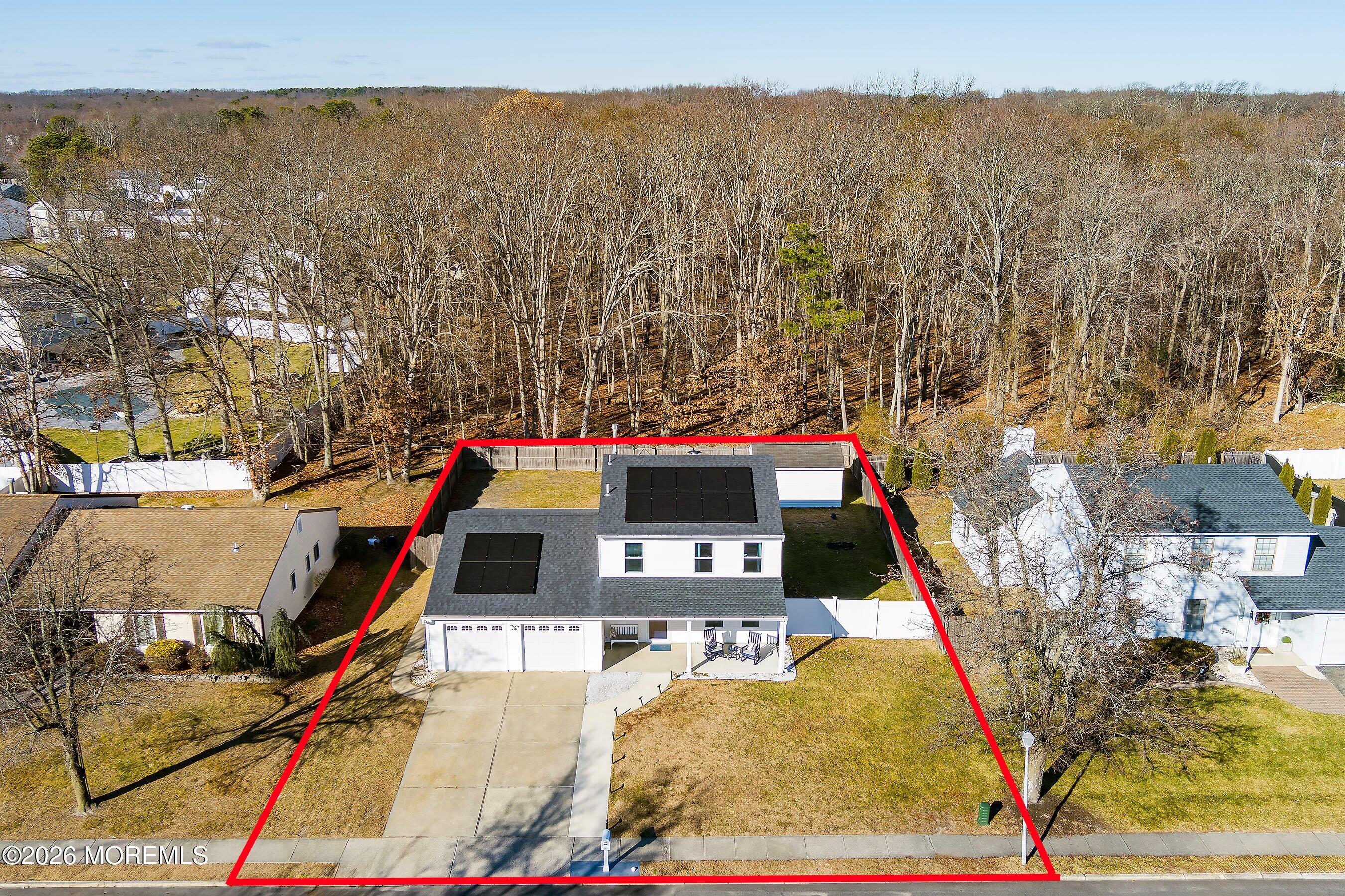 16 Snowdrift Lane Howell, NJ 07731 - Photo 41 of 47 06-Front 2 with Outline