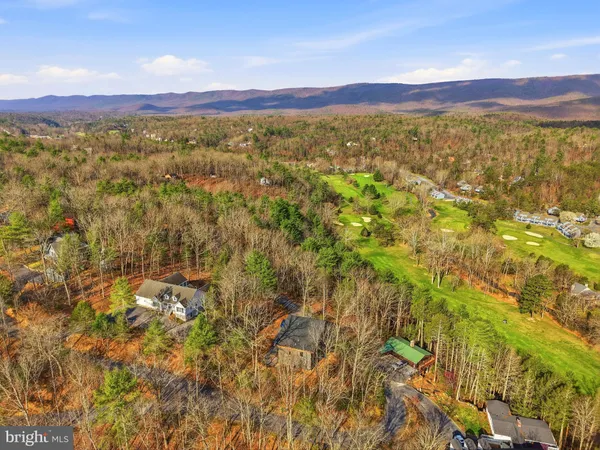 $645,000 | 1034 Greenview Drive, Basye, VA 22810