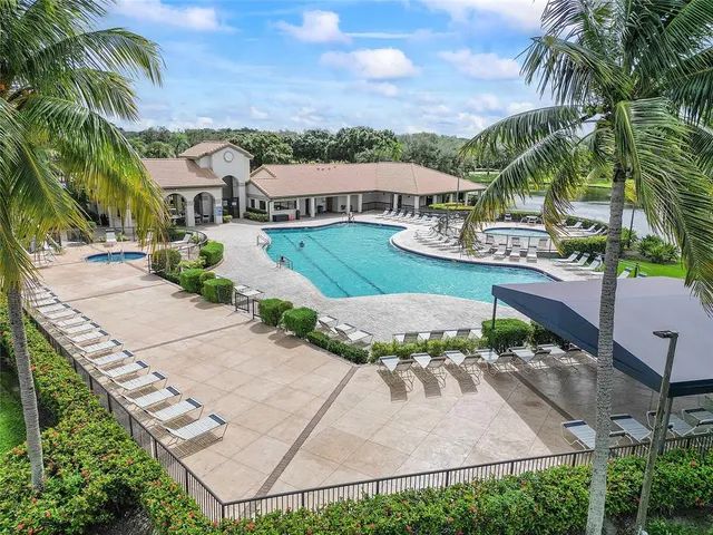 $715,900 | 10843 Northwest 12th Court, Plantation, FL 33322