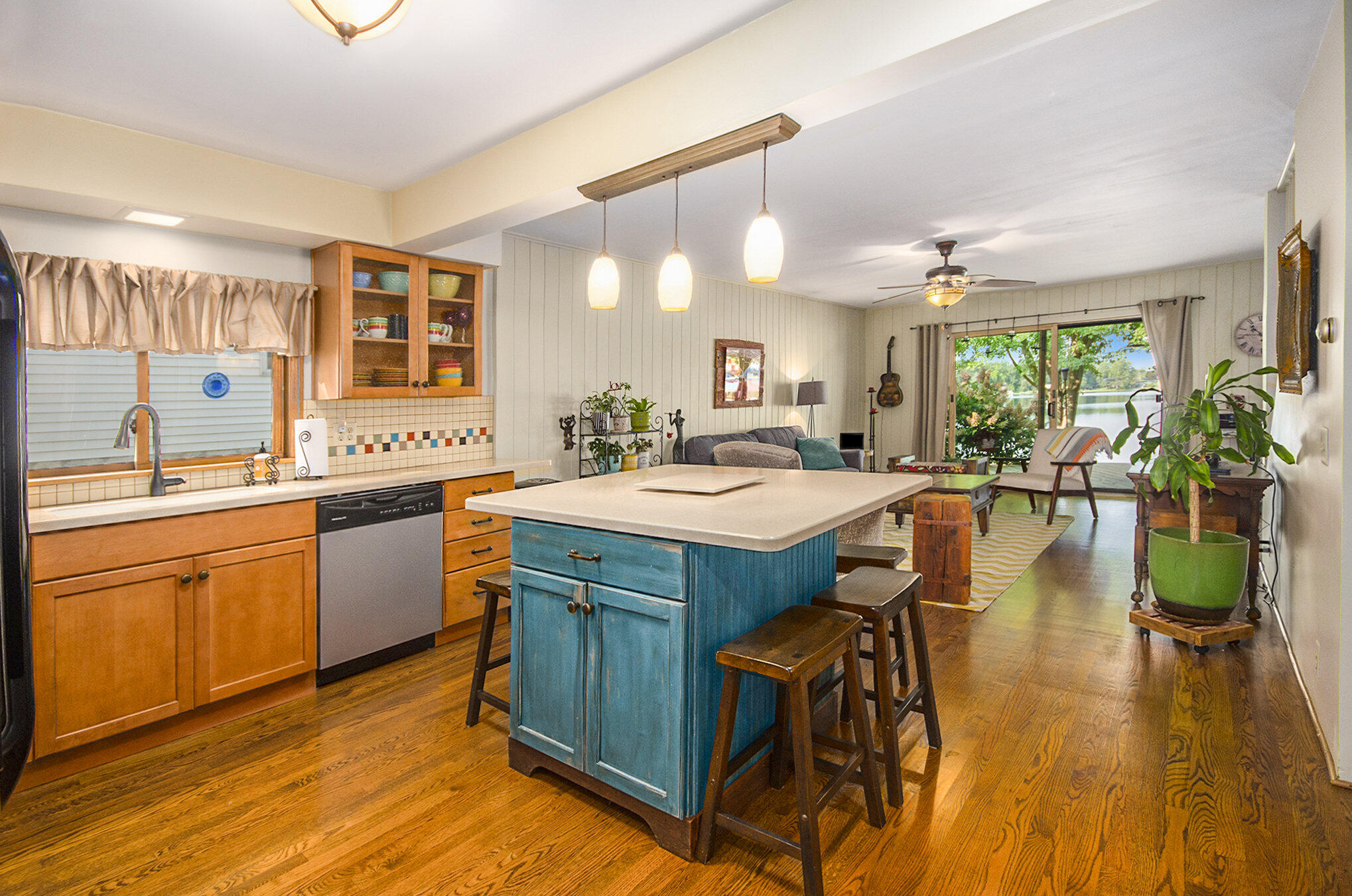 4476 Clifford Road Brighton, MI 48116 - Photo 20 of 46 013_dsc_2166