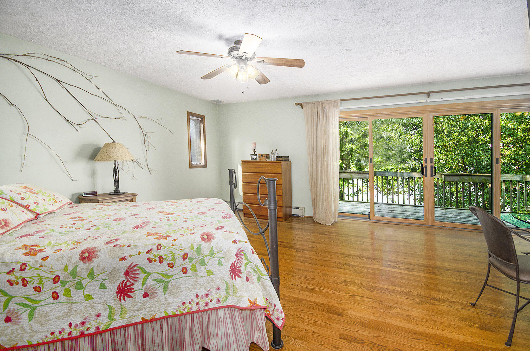 4476 Clifford Road Brighton, MI 48116 - Photo 34 of 46 018_dsc_2203