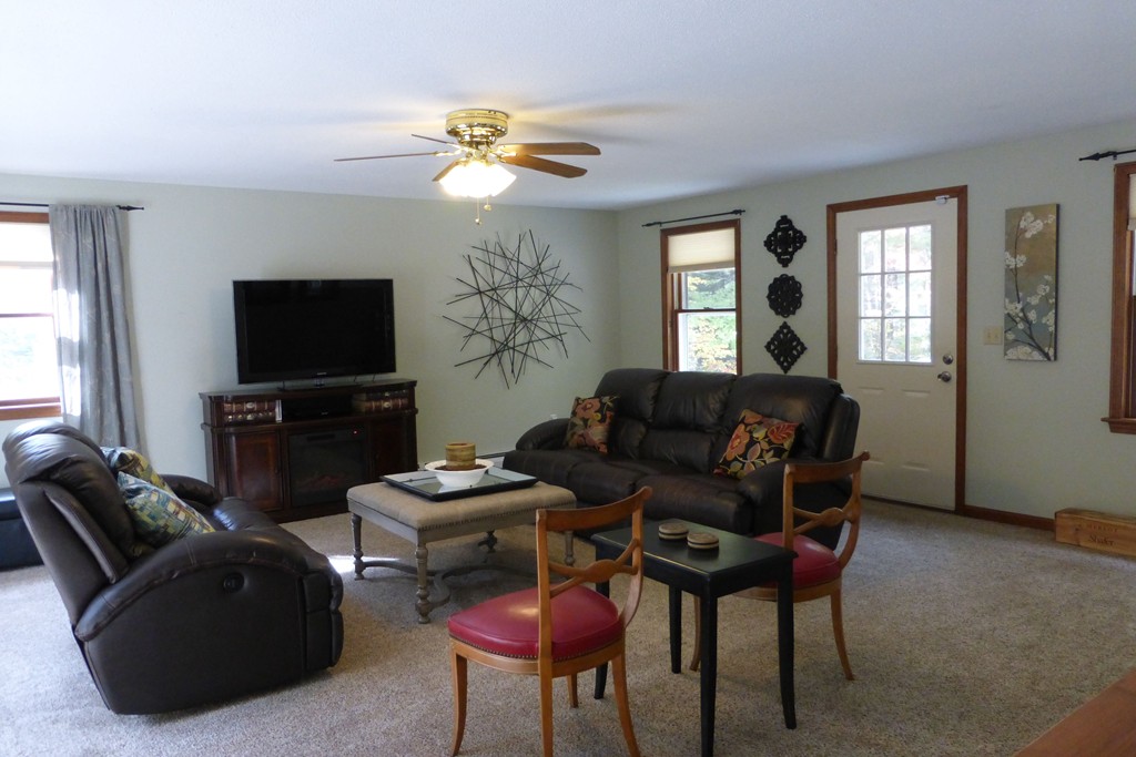400 Welch Road Winchendon, MA 01475 - Photo 2 of 30 Gallery Image 2