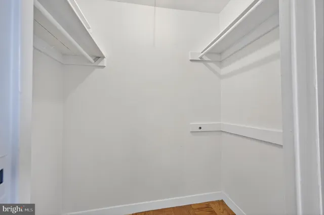 $185,000 | 3900 Tunlaw Road Northwest, Unit 618, Washington, DC 20007