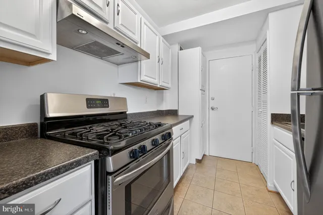 $185,000 | 3900 Tunlaw Road Northwest, Unit 618, Washington, DC 20007