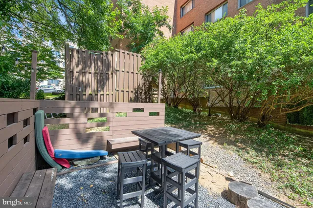 $185,000 | 3900 Tunlaw Road Northwest, Unit 618, Washington, DC 20007