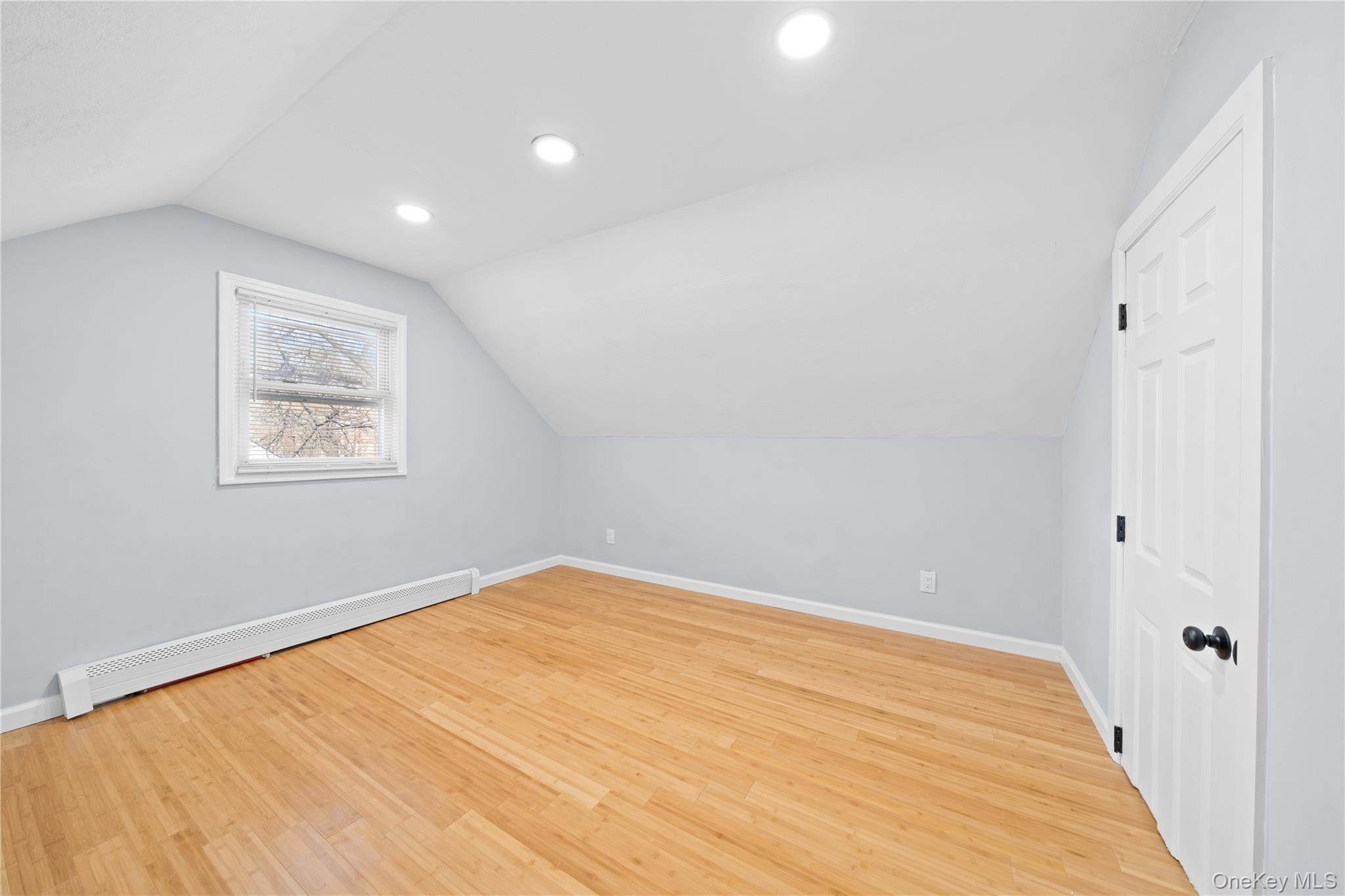 193 North Arizona Road West Babylon, NY 11704 - Photo 19 of 37 a view of an empty room