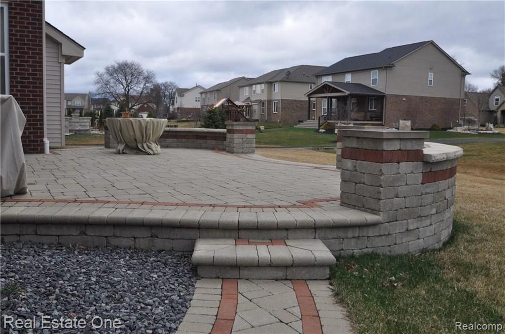 3615 Connors Drive Rochester Hills, MI 48307 - Photo 36 of 45