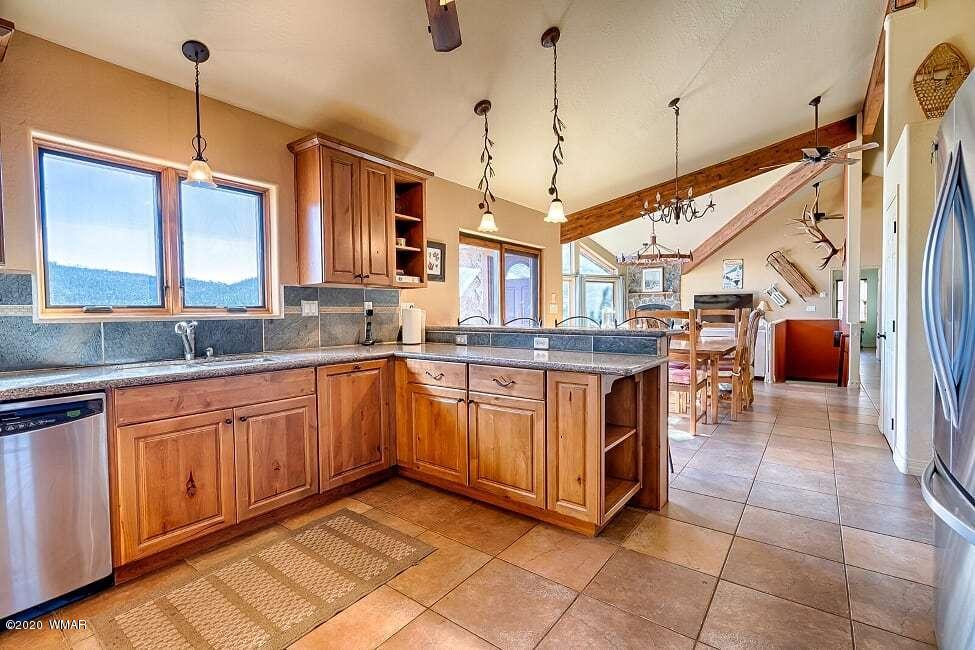89 Co Road Greer, AZ 85927 - Photo 31 of 33