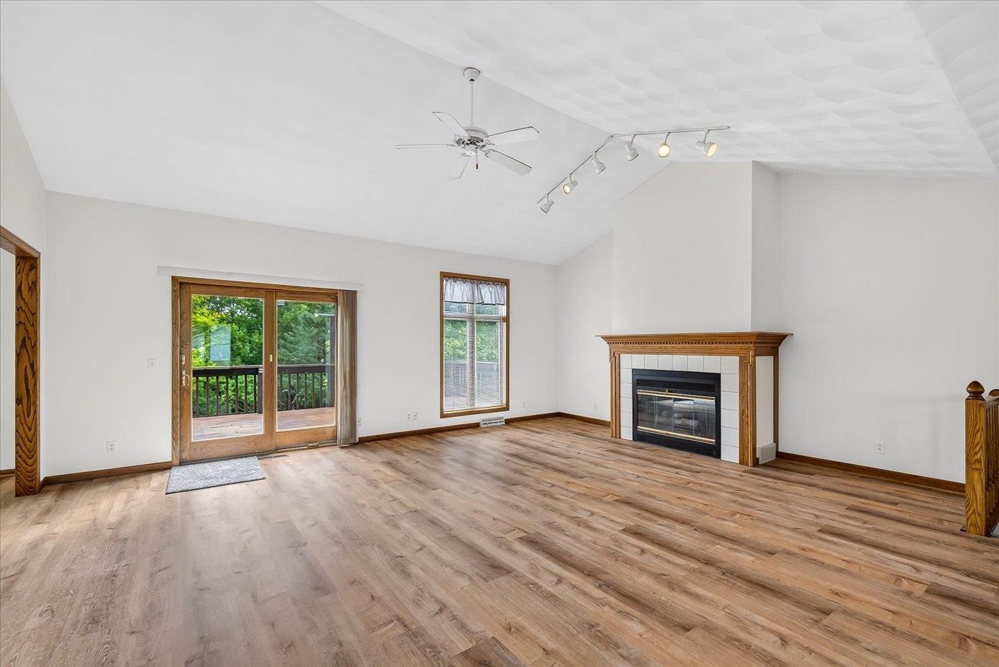 720 Waveland Road Janesville, WI 53548 - Photo 12 of 64