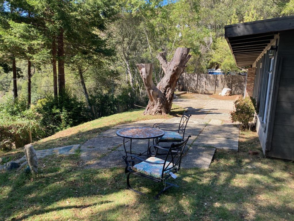 51180 Partington Ridge Road Big Sur, CA 93920 - Photo 3 of 12 Gallery Image 3