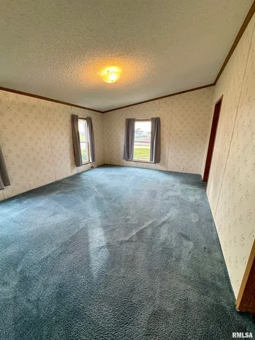 $1,400 | 14401 134th Avenue West, Taylor Ridge, IL 61284