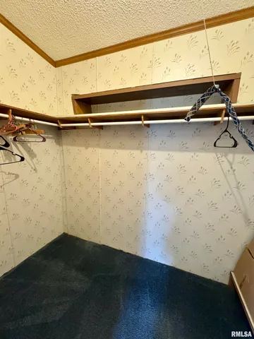 $1,400 | 14401 134th Avenue West, Taylor Ridge, IL 61284