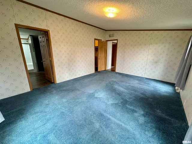 $1,400 | 14401 134th Avenue West, Taylor Ridge, IL 61284