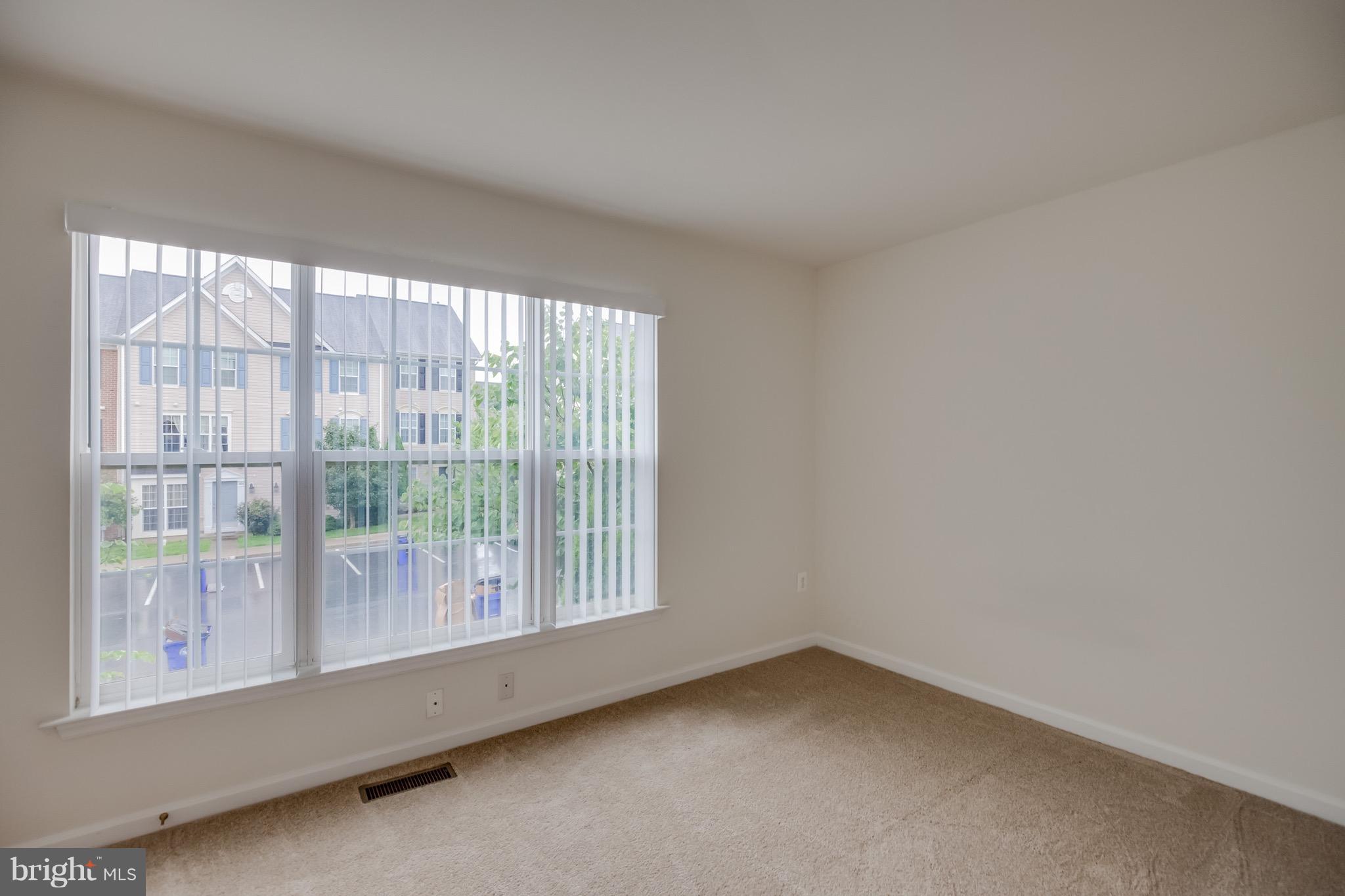607 Tivoli Road Frederick, MD 21703 - Photo 16 of 30 Bedroom (Master)