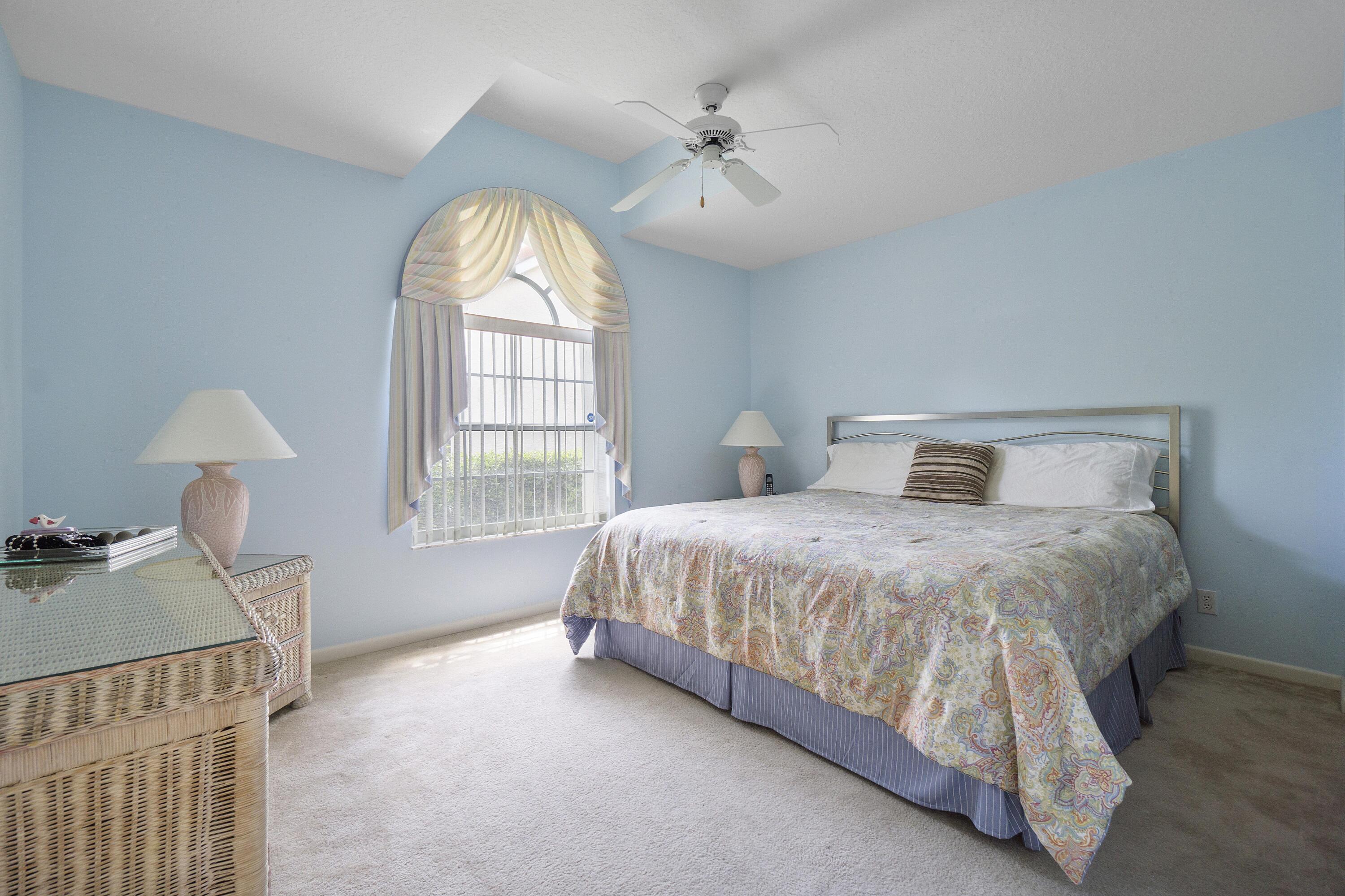 17205 Balboa Point Way Boca Raton, FL 33487 - Photo 9 of 15 Guest Bedroom