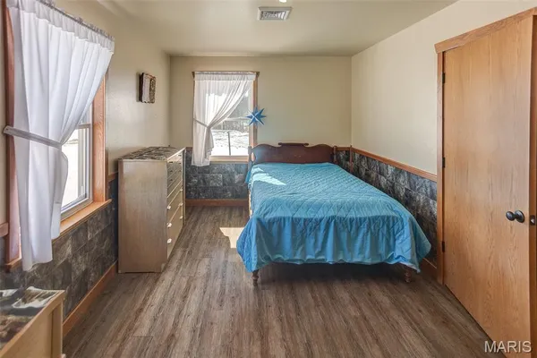 $385,000 | 1548 Koehn Road, Rockwood, IL 62280