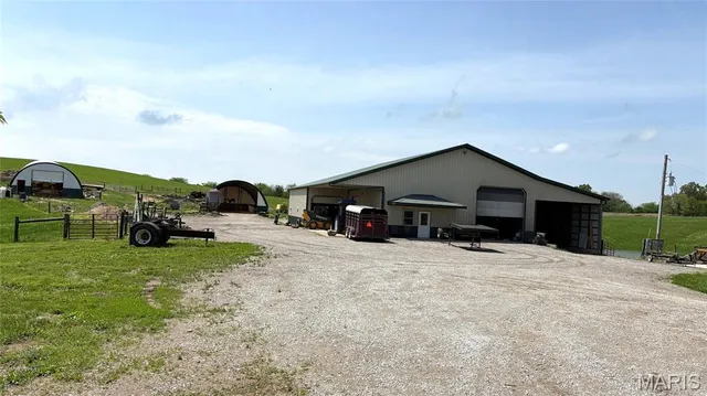 $422,000 | 1548 Koehn Road, Rockwood, IL 62280