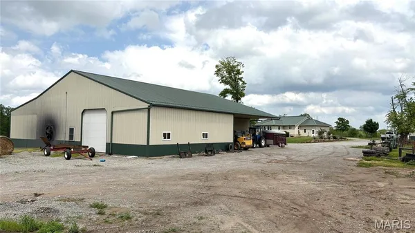 $385,000 | 1548 Koehn Road, Rockwood, IL 62280