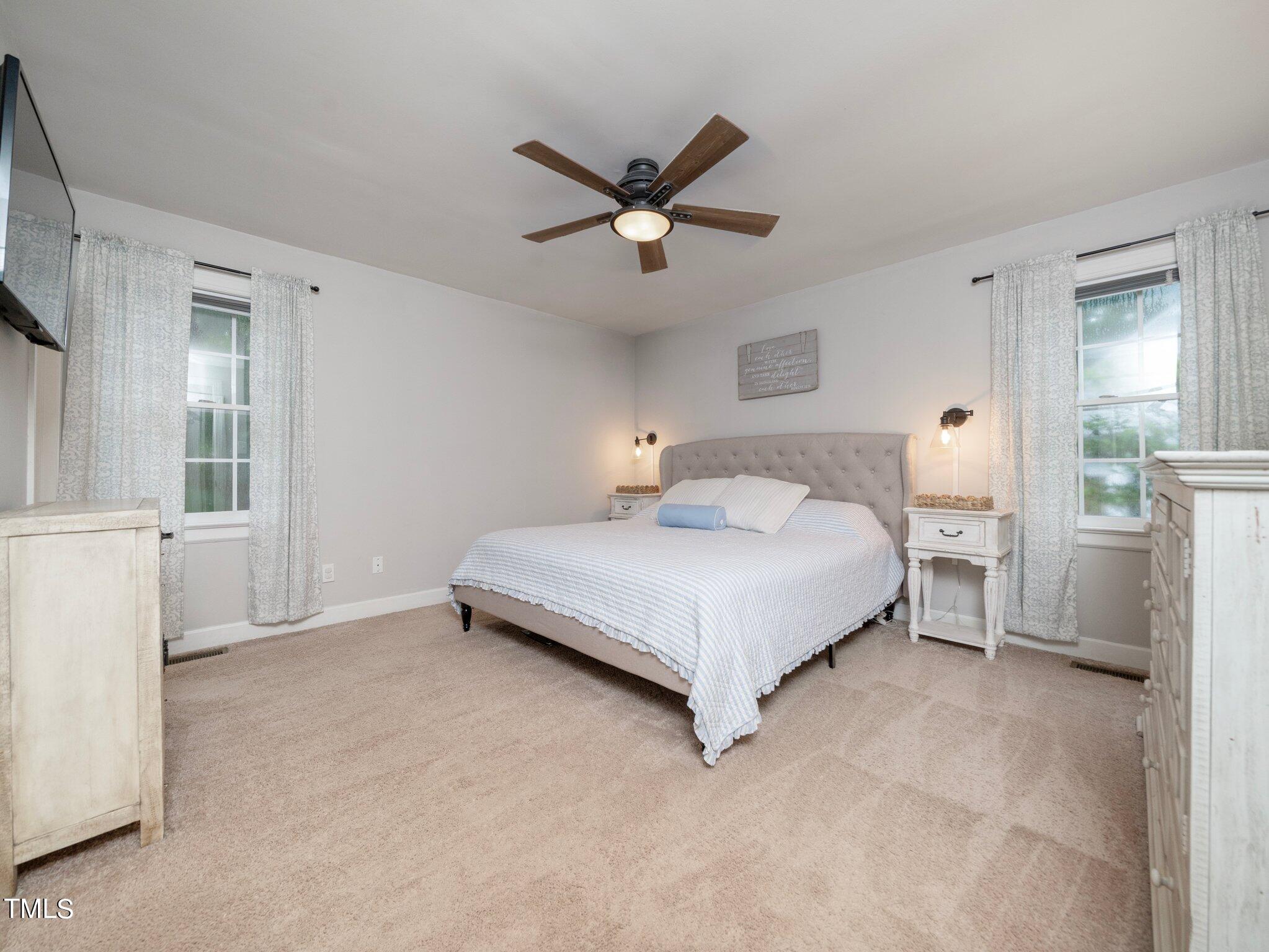 2405 Diamondhitch Trail Raleigh, NC 27615 - Photo 14 of 27 22-web-or-mls-2405 Diamondhitch-22