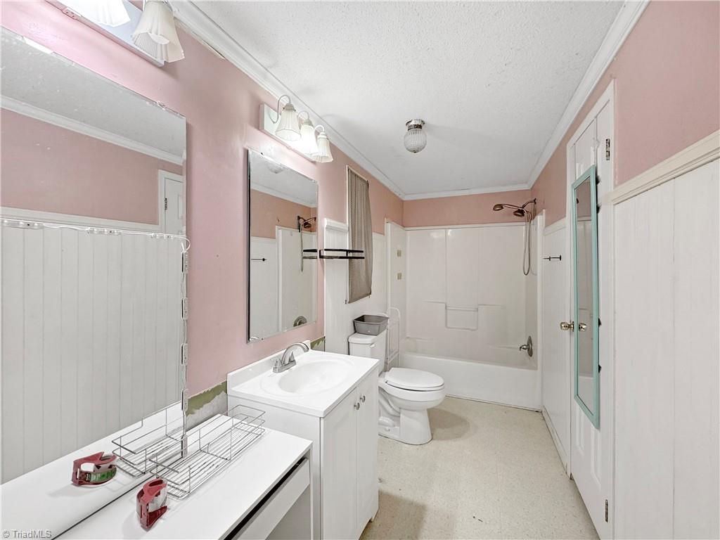 3365 Mountain View Road Germanton, NC 27019 - Photo 10 of 23