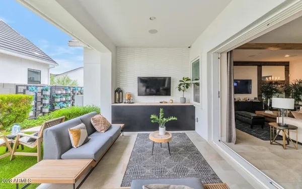 $4,495 | 10118 East Tesla Avenue, Mesa, AZ 85212