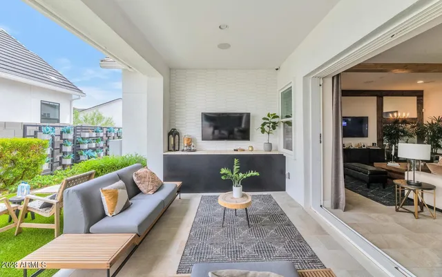 $7,495 | 10118 East Tesla Avenue, Mesa, AZ 85212