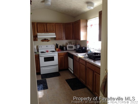 6334 Chagrin Road Fayetteville, NC 28311 - Photo 6 of 17 Gallery Image 6