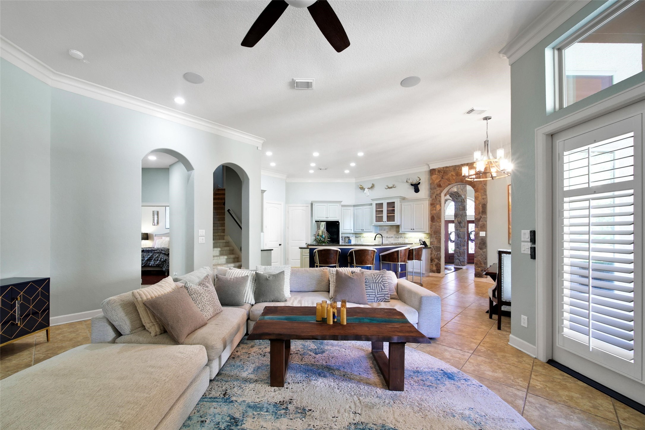 26122 Crown Ranch Boulevard Montgomery, TX 77316 - Photo 12 of 31 a living room with furniture