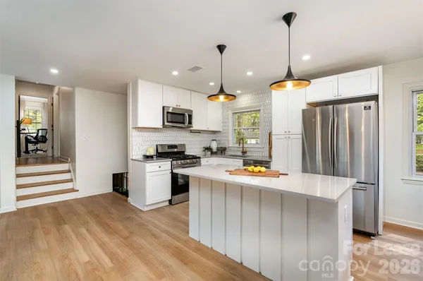 $2,800 | 3524 Donovan Place, Charlotte, NC 28215