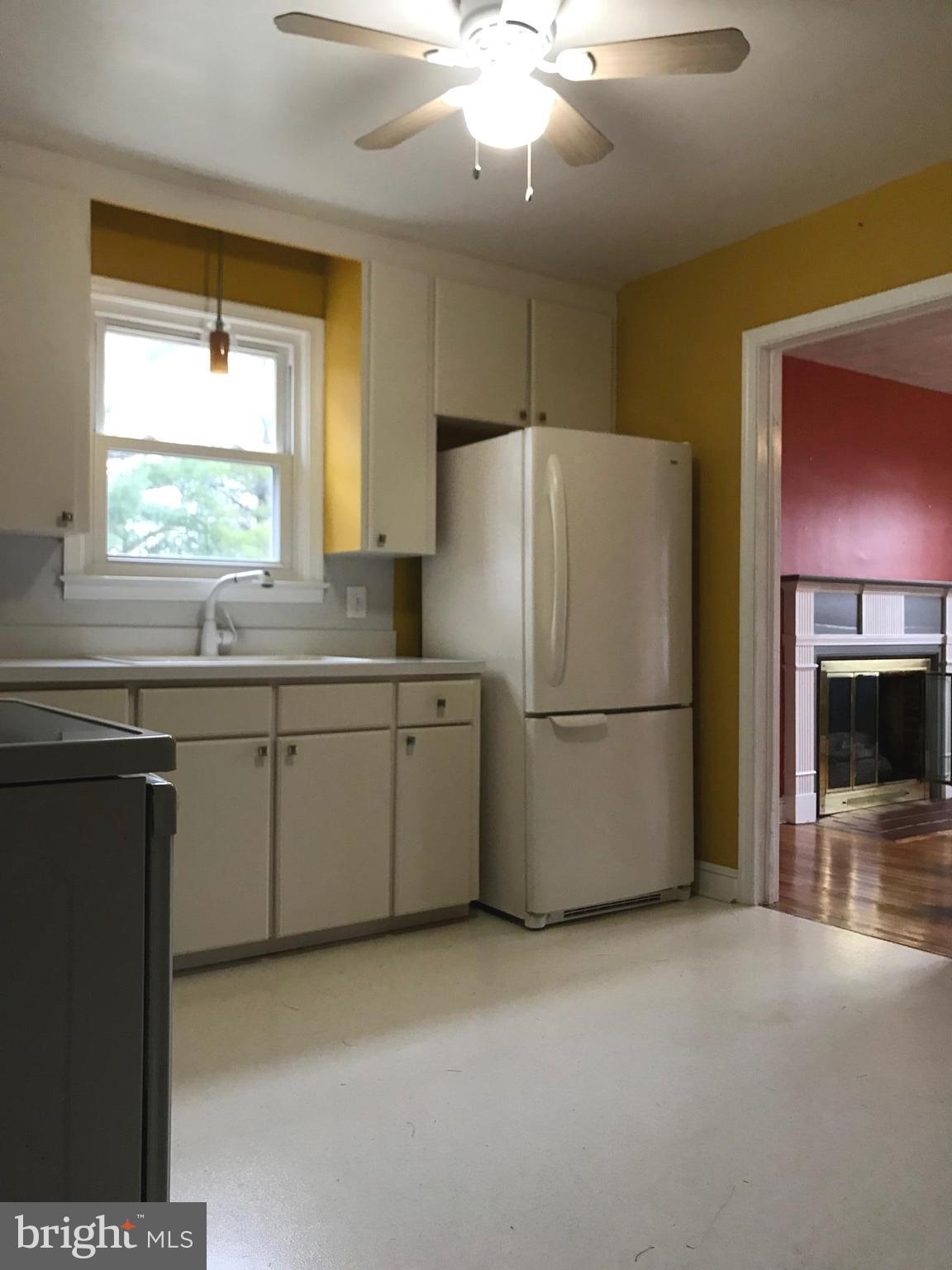 2618 Middle Road Winchester, VA 22601 - Photo 13 of 18 Kitchen