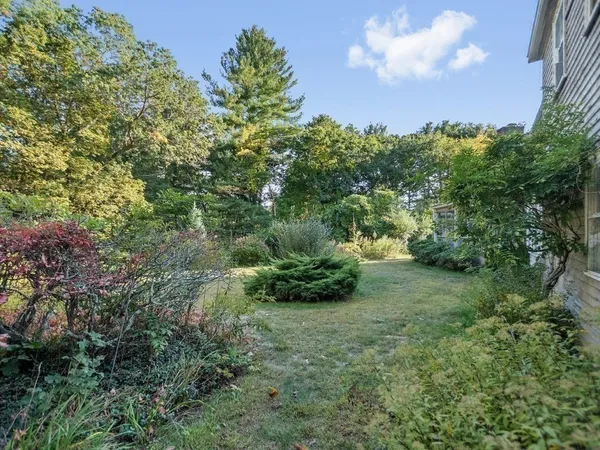 $1,399,000 | 17 Glezen Lane, Wayland, MA 01778