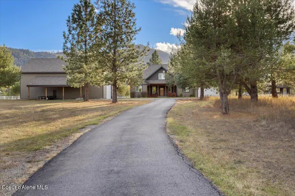 $1,385,000 | 2380 Dufort Road, Sagle, ID 83860